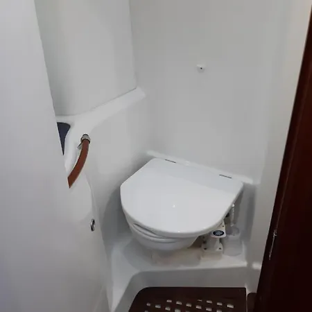 Erima 船屋 *